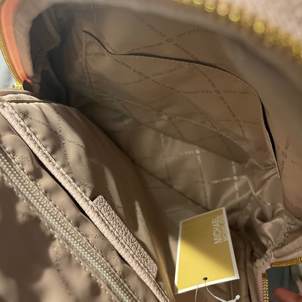 Brand new Michael Kors pink backpack !! - Picture 3 of 3